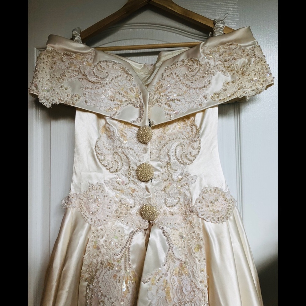 STUNNING EMBELLISHED CUSTOM VINTAGE WEDDING DRESS SET/POUCH/SIZE XS - Picture 2 of 16